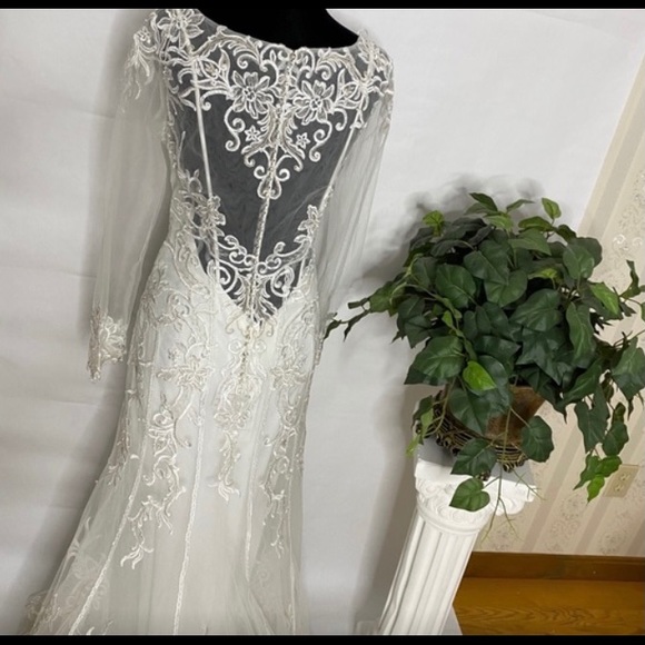 Sophia Tolli style11896 wedding dress long sleeves - Picture 3 of 7